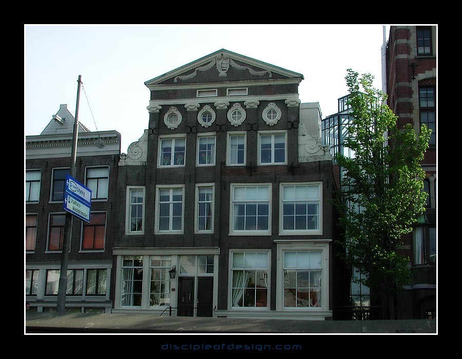 amsterbldg21
