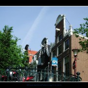amsterbldg09
