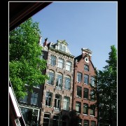 amsterbldg12