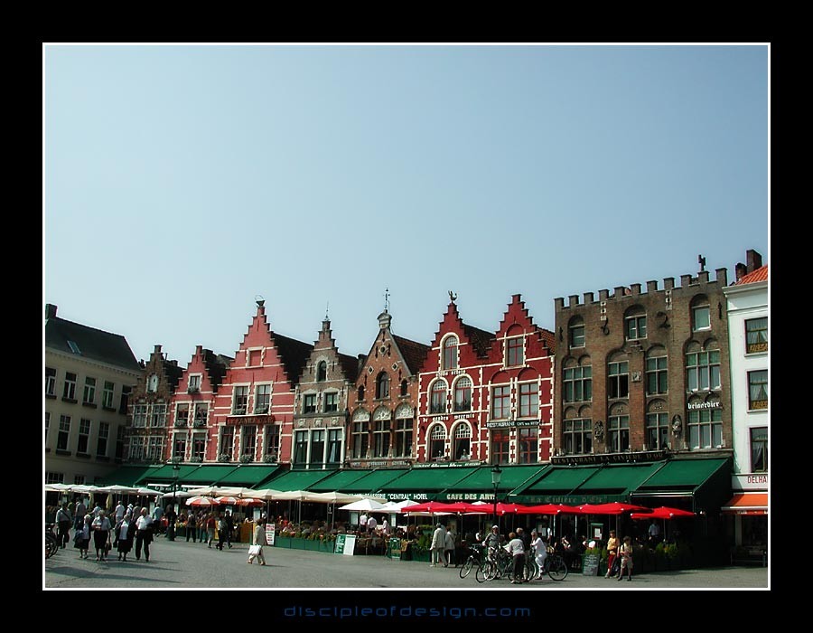 bruggesquare01