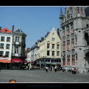 bruggesquare02