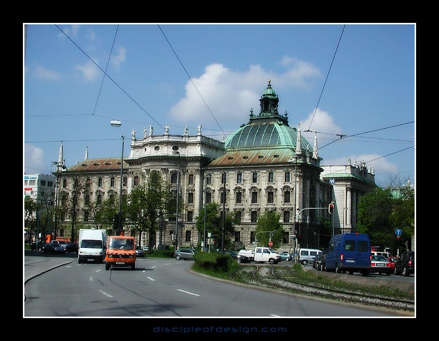 munichbldg01