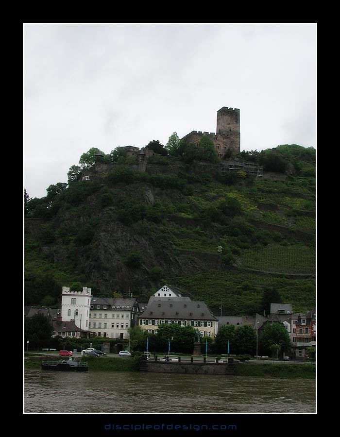 rhinecastle07