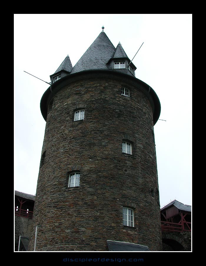 rhinecastle08