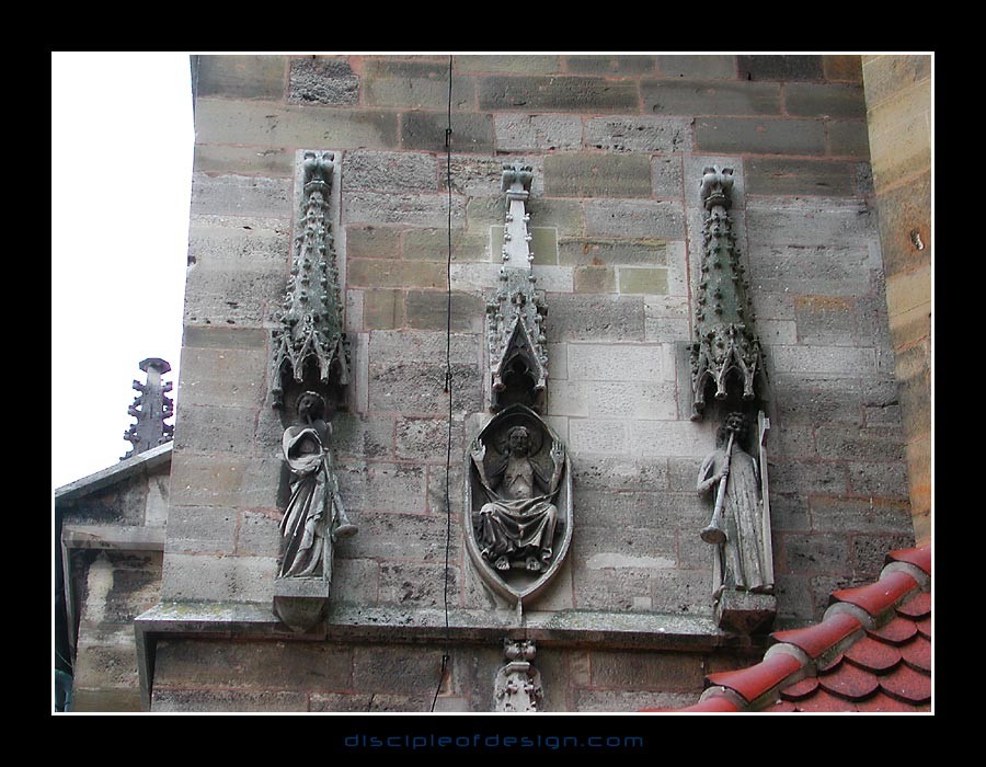 statue02