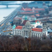 budatilt02