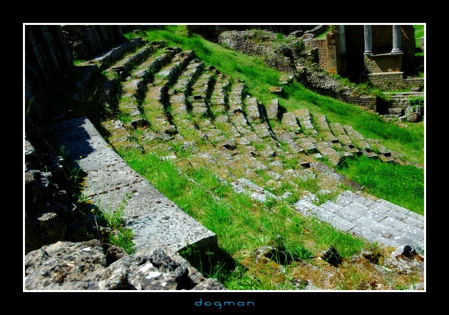 amphitheater06