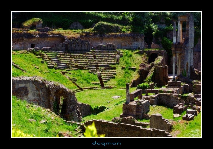 amphitheater12