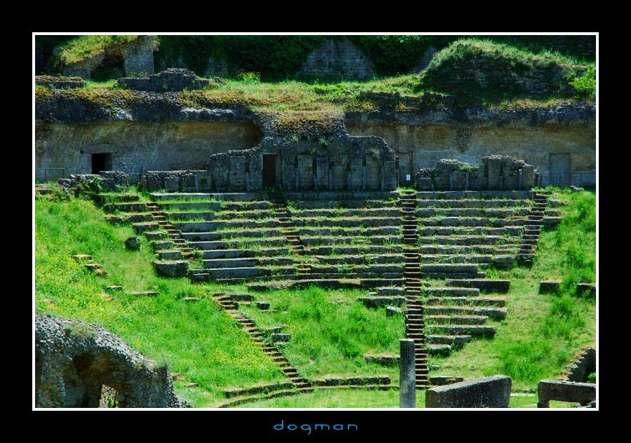 amphitheater14