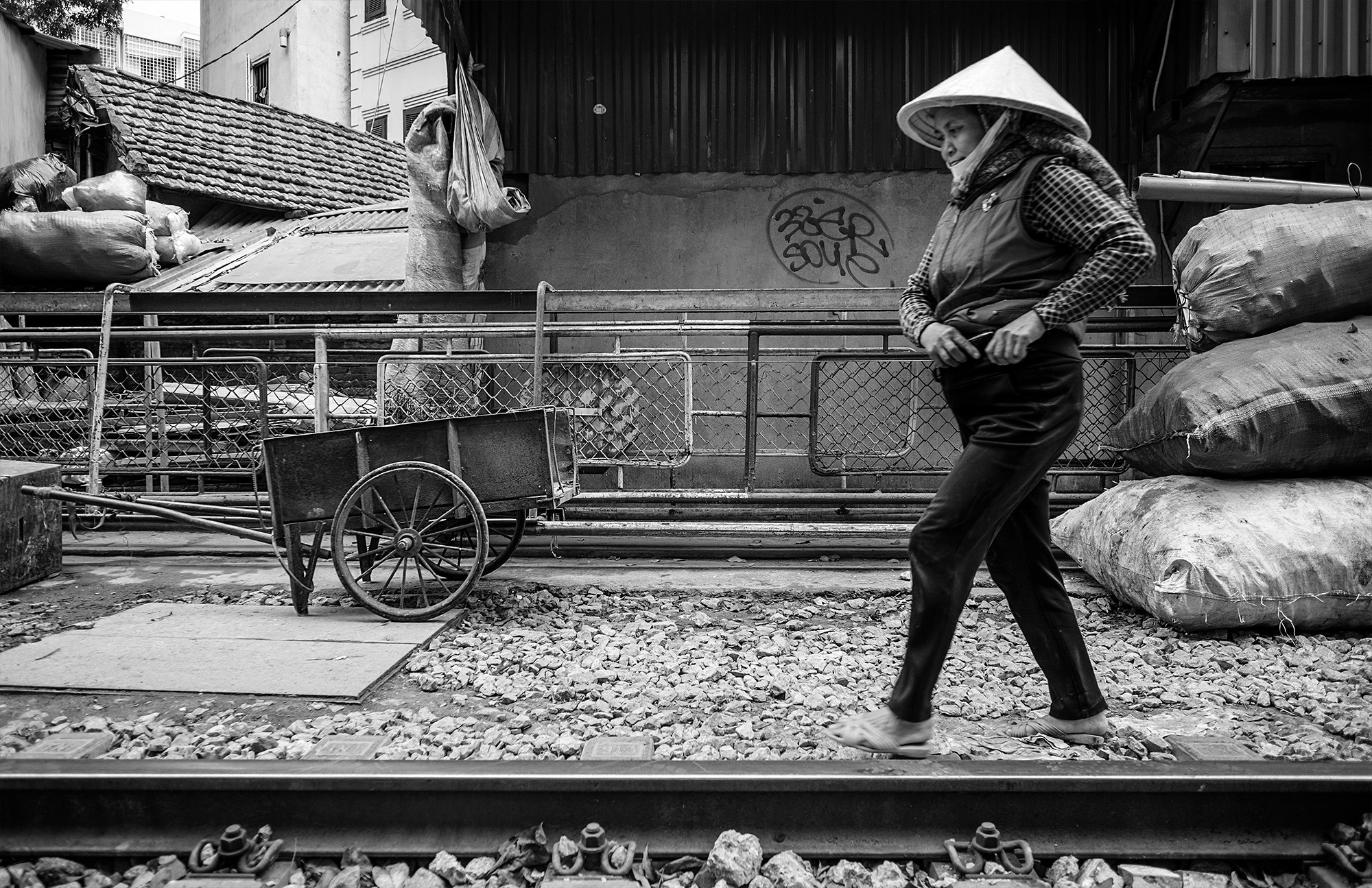 hanoi49b